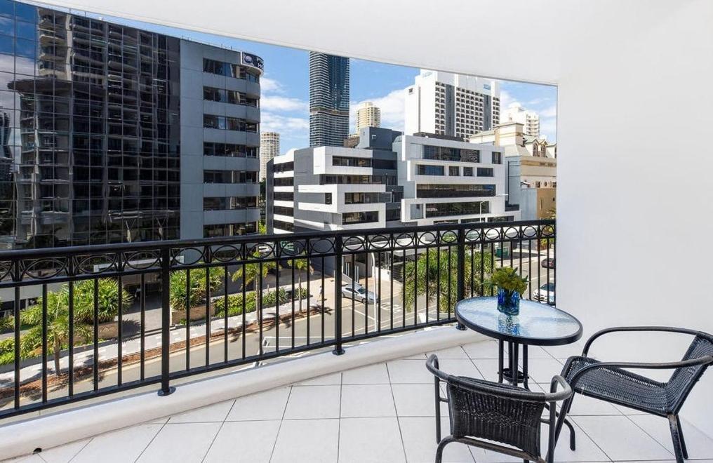 Deluxe Chevron Renaissance Appartement Gold Coast Buitenkant foto