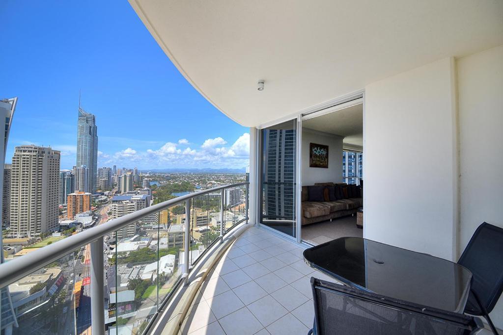 Deluxe Chevron Renaissance Appartement Gold Coast Buitenkant foto